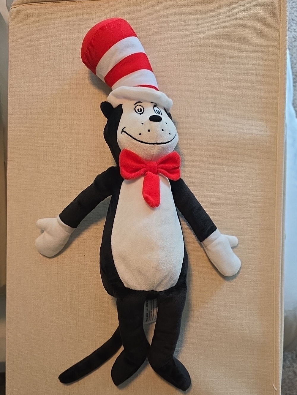 Dr. Seuss Cat In The Hat Plush - Red, White, Black